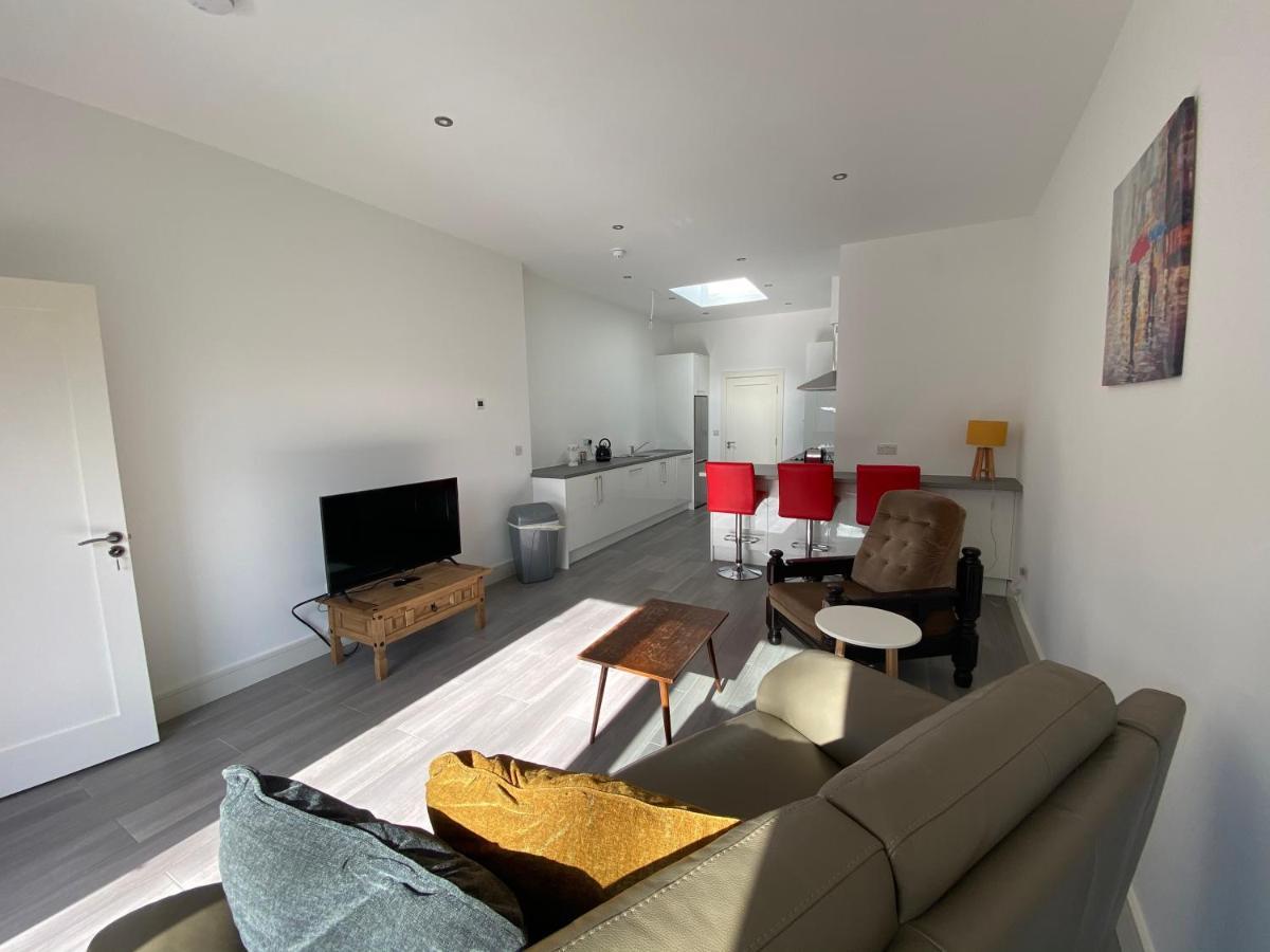 Apt 4 - Silver Spruce Killarney Exterior photo